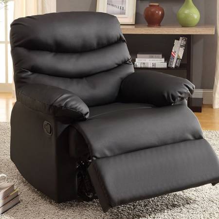 PLESANT VALLEY RECLINER IN BLACK BONDED LEATHER
